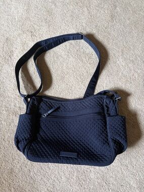 Vera Bradley On The Go Crossbody in Navy